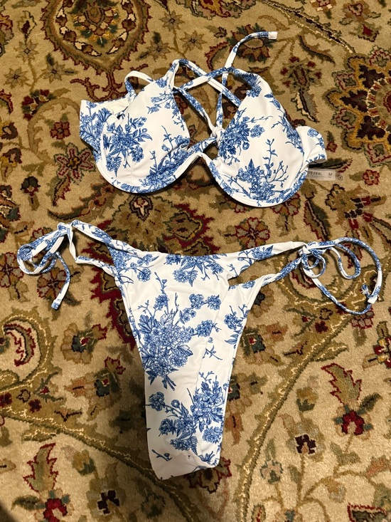 Berlook Other - Berlook Paisley Swim Set